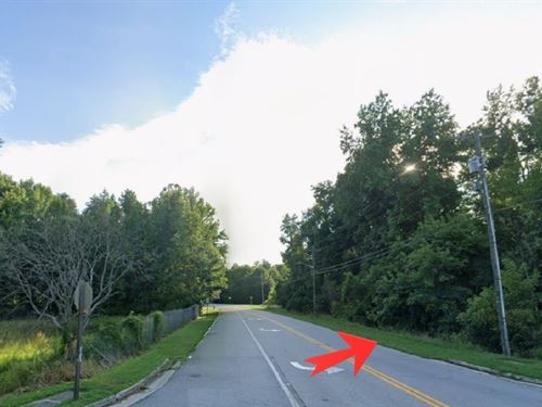 Peaceful Setting Close to Danville : Danville : Danville City County : Virginia