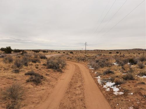 Your Peaceful Off-Grid Paradise : Chambers : Apache County : Arizona