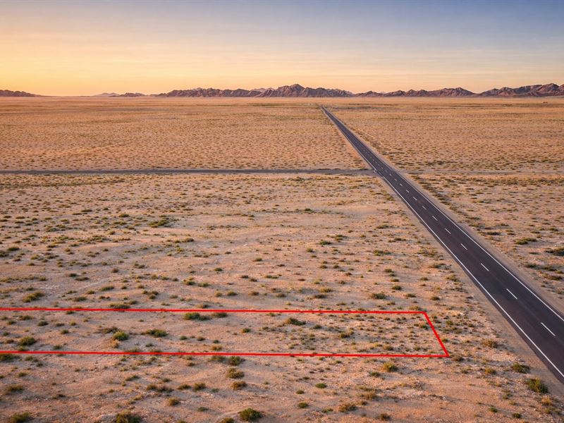 .35 Acre RV Getaway : Dateland : Yuma County : Arizona