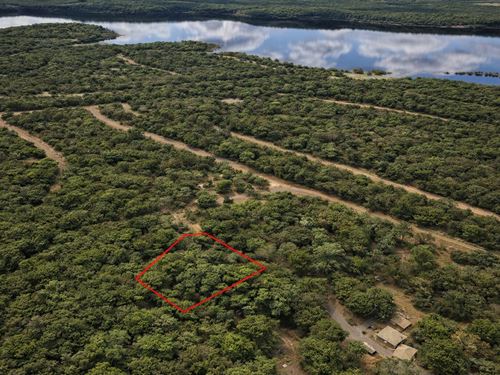 .18 Acre Lakeside Escape, $150/Mo : Mount Vernon : Franklin County : Texas