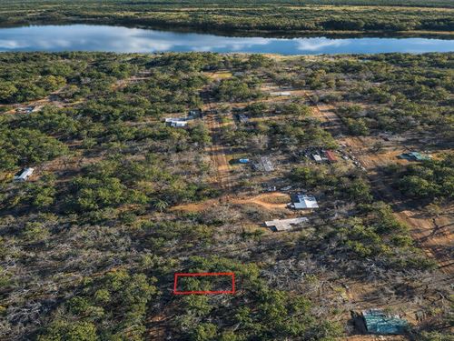 .11 Acre Lake Lot Near Deerwood : Harleton : Harrison County : Texas