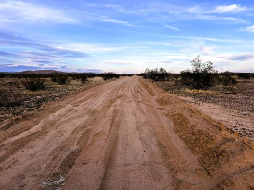 $117.80/Mo, Desert Views : California City : Kern County : California