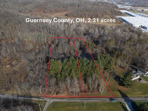 2.21 Acre Lot in Cambridge, OH : Cambridge : Guernsey County : Ohio