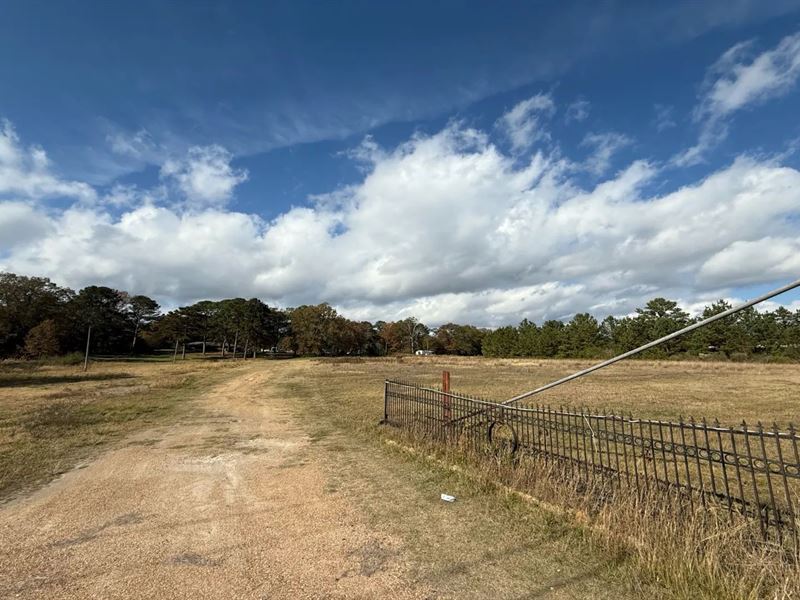 8.59 Acres Commercial Lot in Hinds : Byram : Hinds County : Mississippi