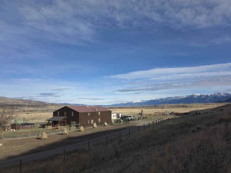 Opportunity in Paradise : Pray : Park County : Montana