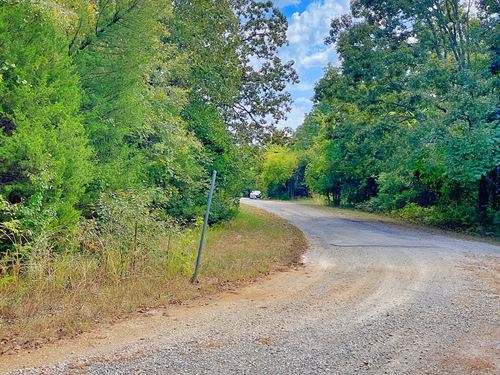 Corner Lot, Half Mile to Pier : Horseshoe Bend : Izard County : Arkansas