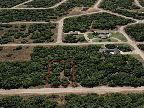 .27 Acre Gated Lake Whitney Lot : Whitney : Hill County : Texas
