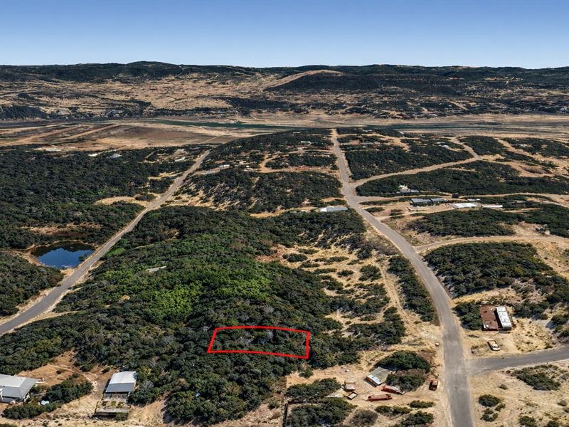 .1 Acre Corner Lot, $175/Mo : Lakehills : Bandera County : Texas