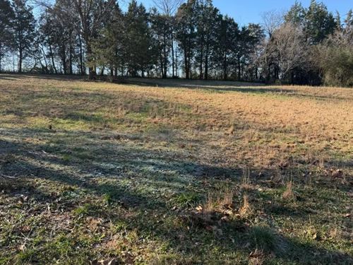 .76 Acres Lot 22 in Warren Count : Bowling Green : Warren County : Kentucky