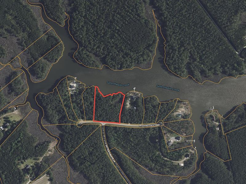 Deep-Water Creekfront Near Icw : Belhaven : Beaufort County : North Carolina
