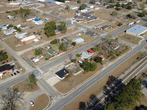 Screven Commercial Opportunity : Screven : Wayne County : Georgia