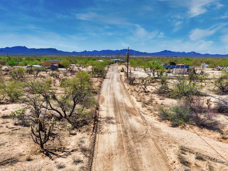 1.26 Acre Homesite w Power & Water : Tucson : Pima County : Arizona
