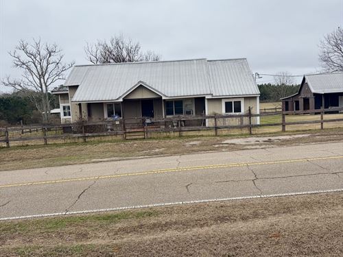 10-063 McKenzie Grade Hobby Farm : Georgiana : Butler County : Alabama