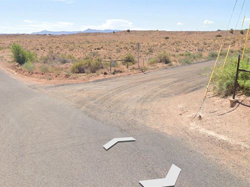 1 Acre Corner Lot Near Albuquerque : Casa Colorada : Socorro County : New Mexico