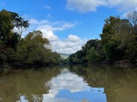 80 Ac, Cabin ON Kiamichi River, N : Clayton : Pushmataha County : Oklahoma