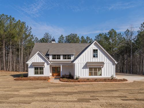 New Construction in Social Circle : Social Circle : Walton County : Georgia