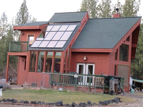 Gorgeous Lindal Cedar Home : Chiloquin : Klamath County : Oregon