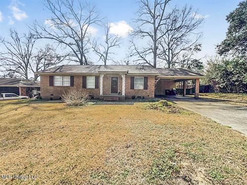 4 Oakhurst Drive Home For Sale, Na : Natchez : Adams County : Mississippi