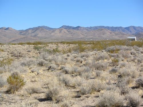 Build Your Private Getaway : Golden Valley : Mohave County : Arizona