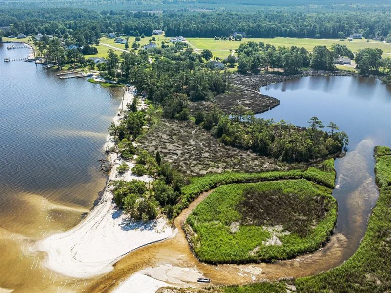 Waterfront on Craven County, NC : Havelock : Craven County : North Carolina