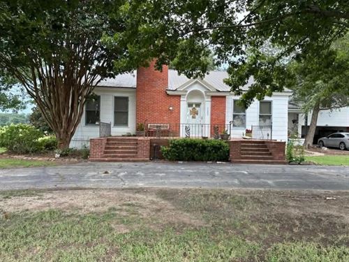 Home in Yazoo County at 1200 Hwy 16 : Holly Bluff : Yazoo County : Mississippi