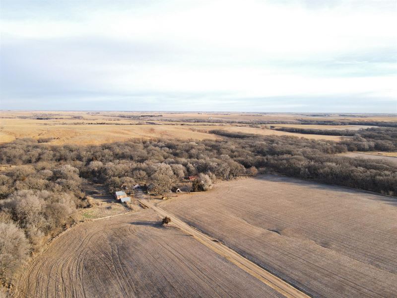 Elk Creek Farm & Hunt : Nelson : Nuckolls County : Nebraska
