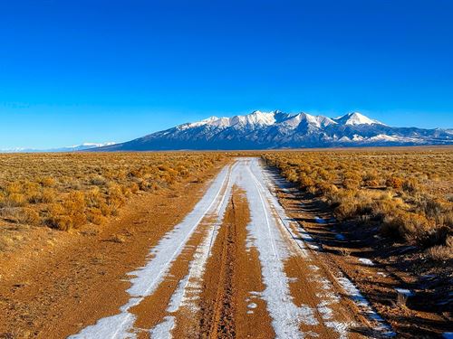 Open Views, Flat Corner Lot : San Luis : Costilla County : Colorado