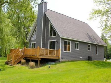 Dickerson Lake Retreat : Stanton : Montcalm County : Michigan