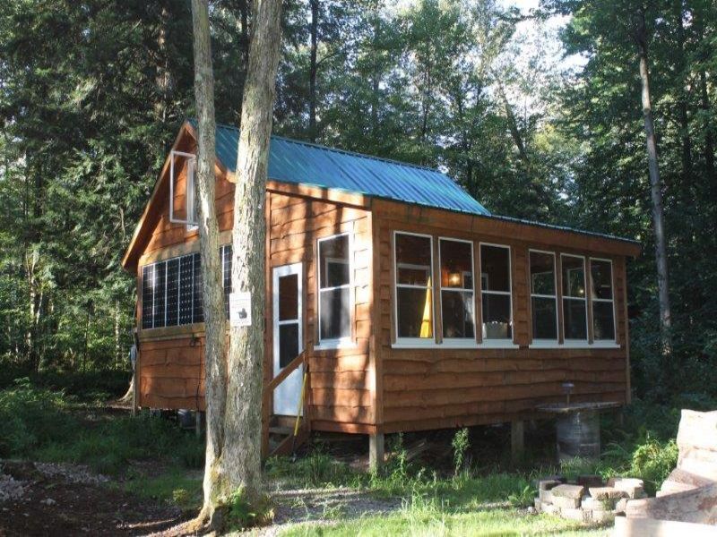 Turn-key Cabin Near Salmon River : Redfield : Oswego County : New York