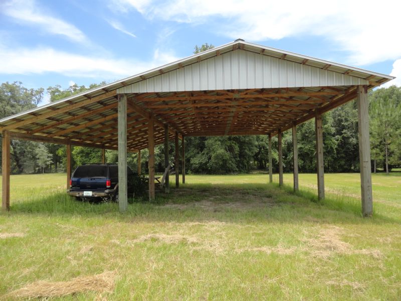 5 Ac with Pole Barn and Storage : Ft. White : Columbia County : Florida