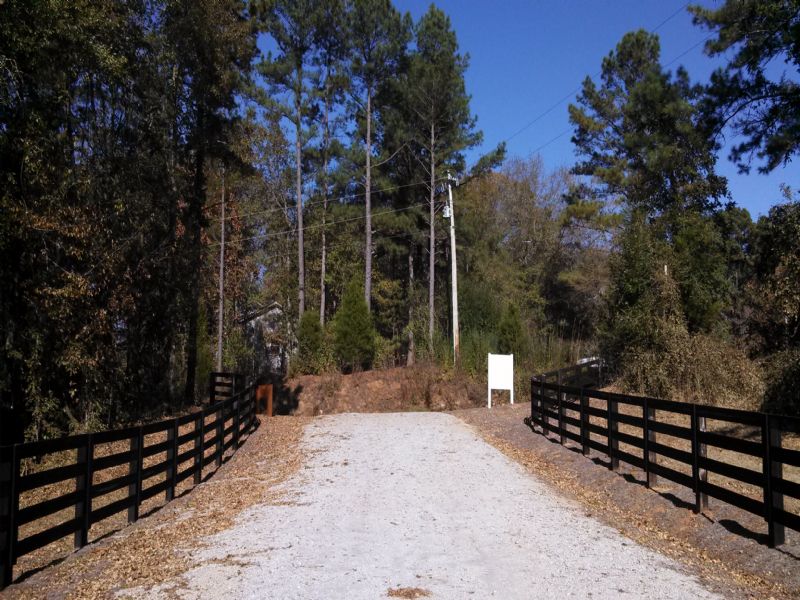 Perfect Family Compound Or Estate : Newnan : Coweta County : Georgia
