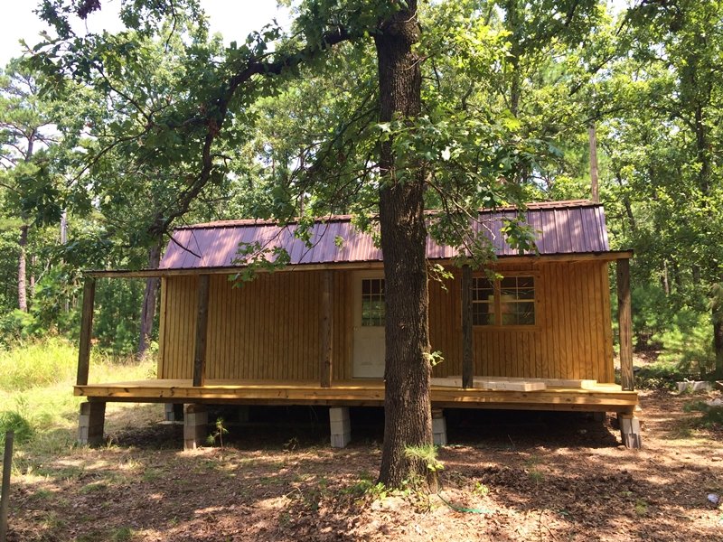 Kiamichi Wilderness Cabin W/2 81-h : Moyers : Pushmataha County : Oklahoma
