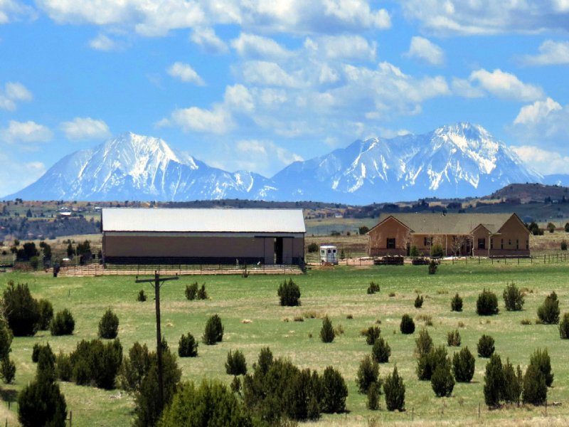 Falcon Cliff Farm : Colorado City : Pueblo County : Colorado