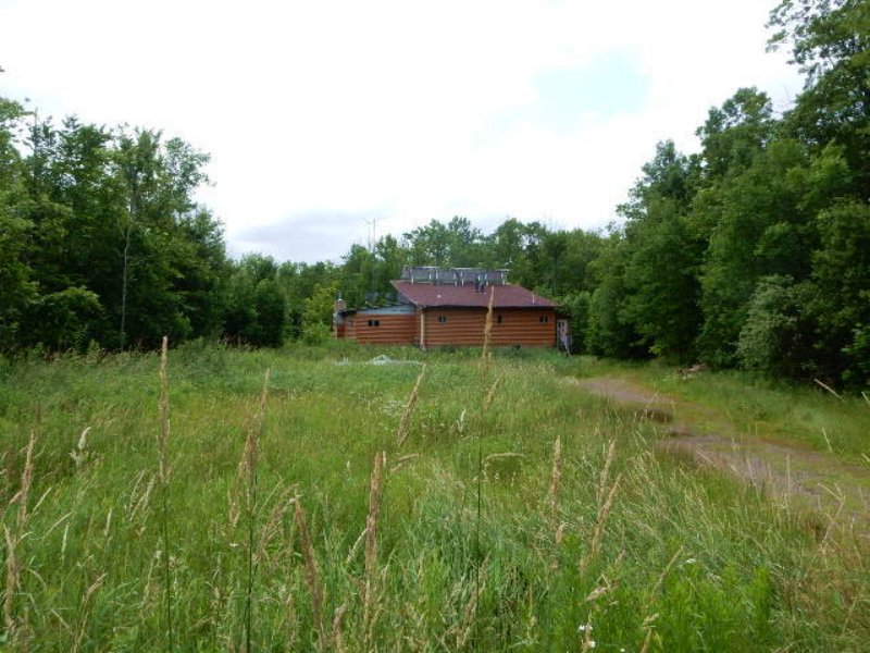 4br 2ba 1,484+/- Sf Single-famil : Kennan : Price County : Wisconsin