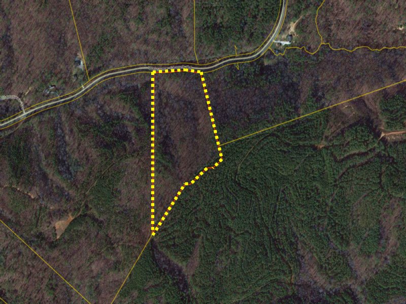 12 Acres W/ Mature Hardwoods : Westminster : Oconee County : South Carolina